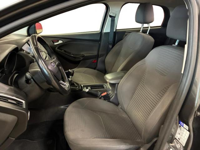 Ford Focus image 3