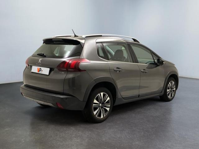 Peugeot 2008 image 7