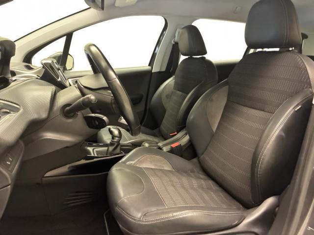 Peugeot 2008 image 5