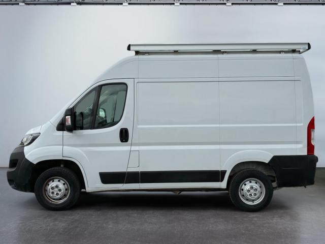 Peugeot Boxer image 1