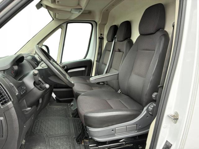 Peugeot Boxer image 3