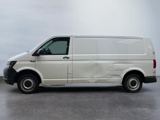 Volkswagen Transporter image 8