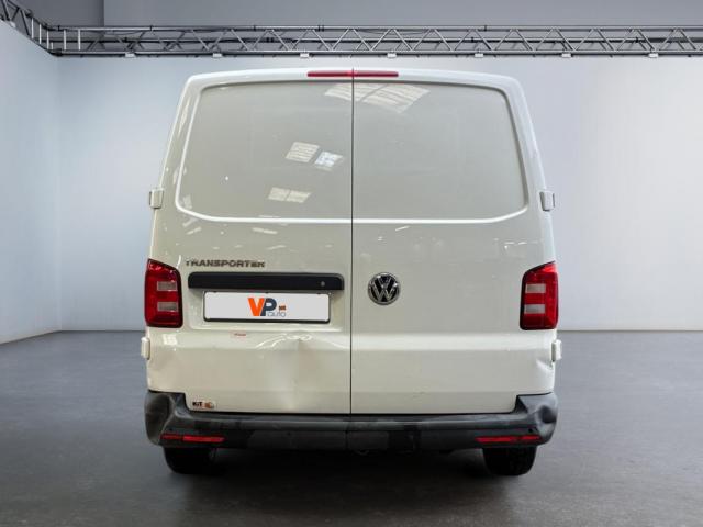 Volkswagen Transporter image 6