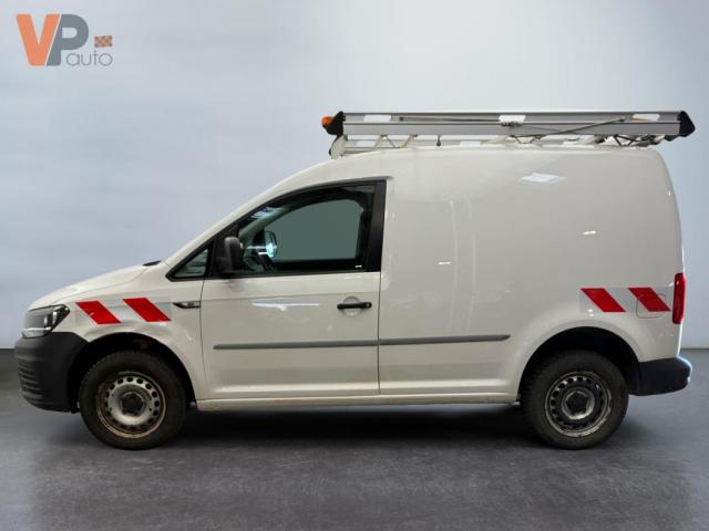 Volkswagen Caddy Van image 6