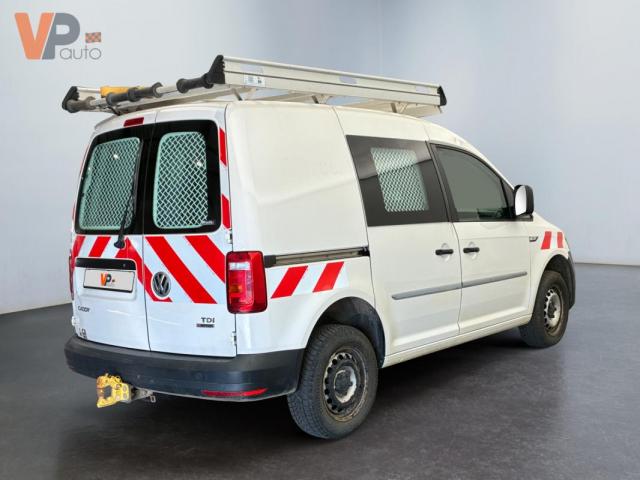 Volkswagen Caddy Van image 4