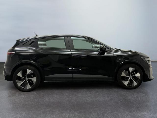 Renault Mégane E-Tech image 2