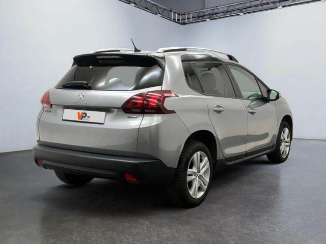 Peugeot 2008 image 8