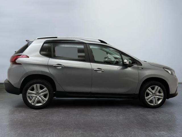 Peugeot 2008 image 3