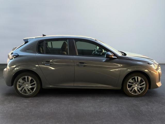 Peugeot 208 image 7