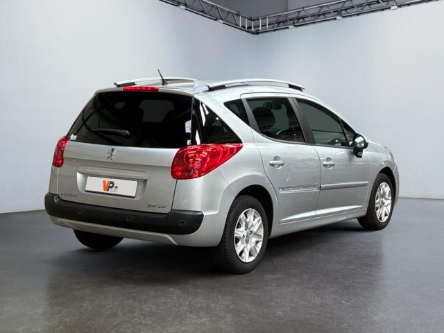 Peugeot 207 Sw image 6