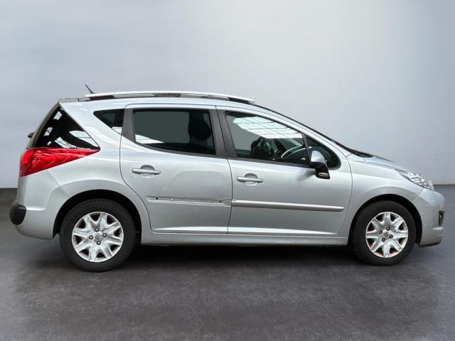 Peugeot 207 Sw image 5
