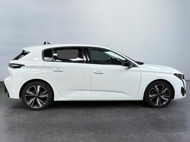 Peugeot 308 image 2