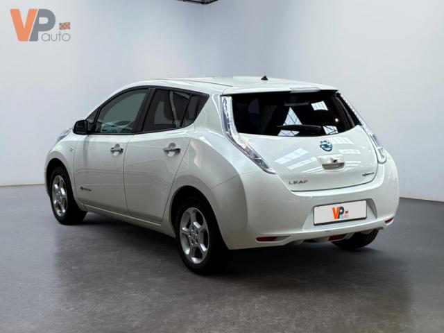 Nissan Leaf image 1