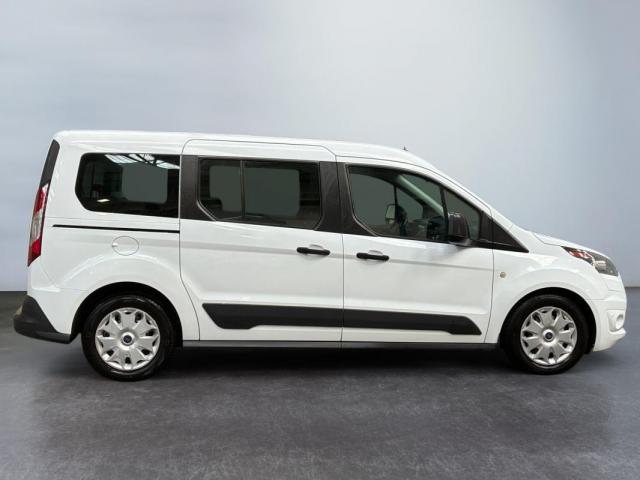 Ford Grand Tourneo Connect image 1