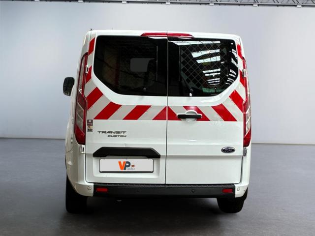 Ford Transit Custom image 3