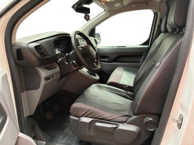 Citroen Jumpy image 7