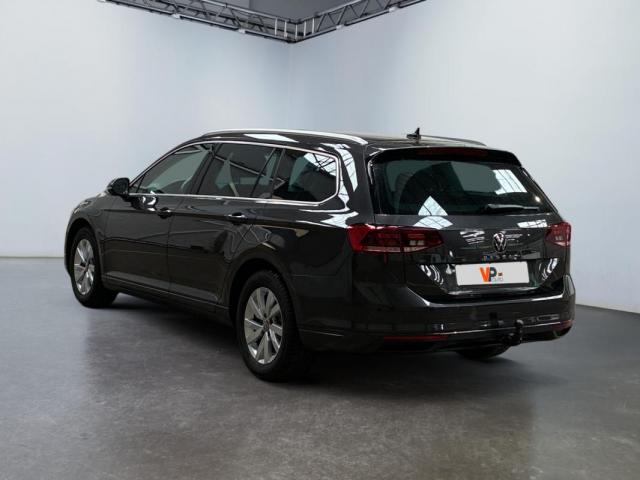 Volkswagen Passat Sw image 4