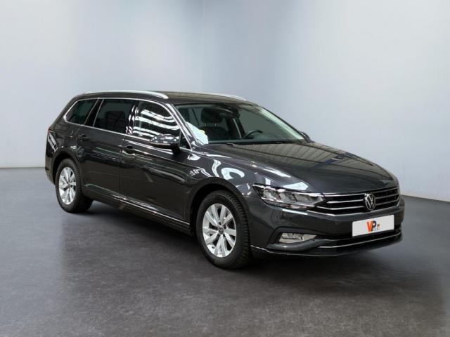 Volkswagen Passat Sw image 2
