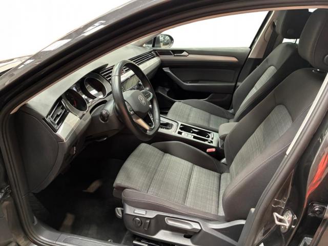 Volkswagen Passat Sw image 5
