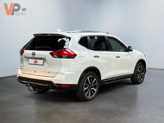 Nissan X-Trail image 2