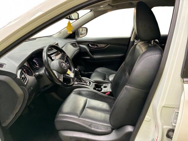 Nissan X-Trail image 1