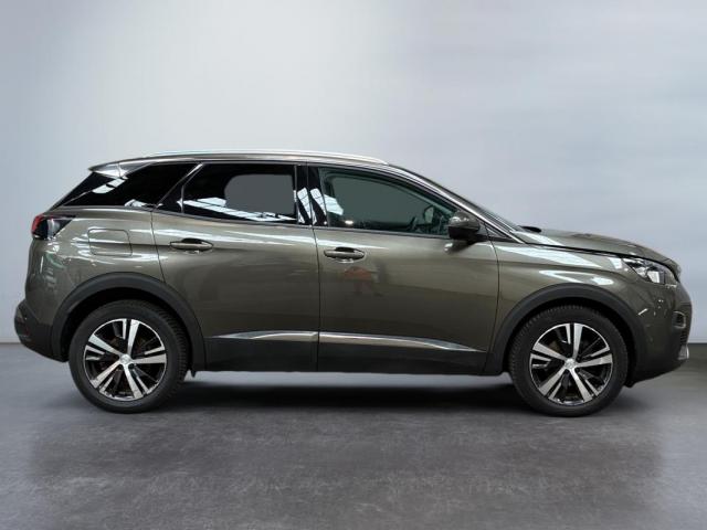 Peugeot 3008 image 8