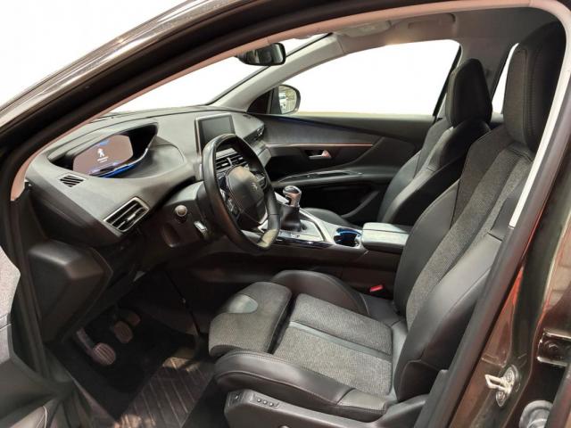 Peugeot 3008 image 7
