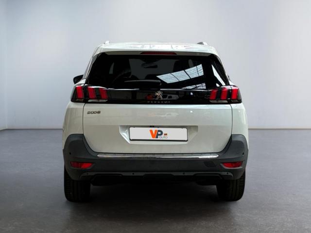 Peugeot 5008 image 4
