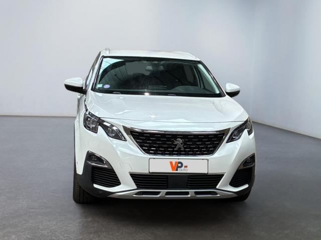 Peugeot 5008 image 1