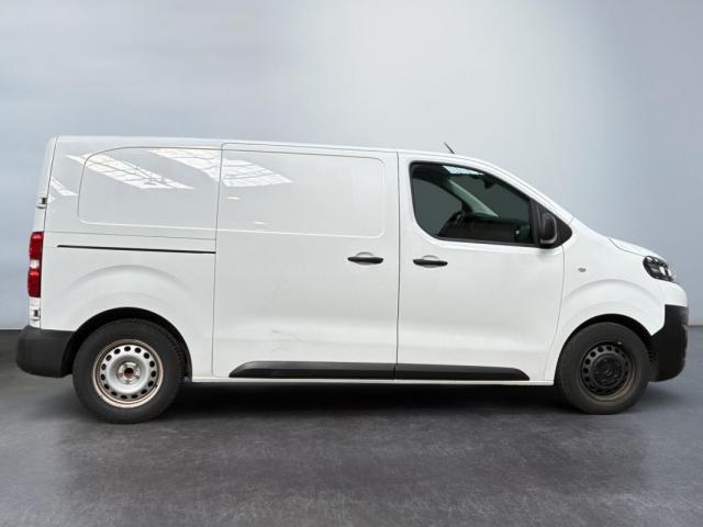 Citroen Jumpy image 2