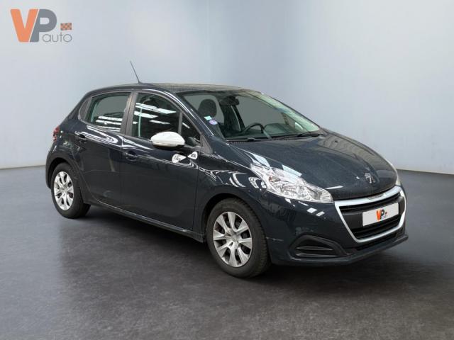 Peugeot 208 image 6