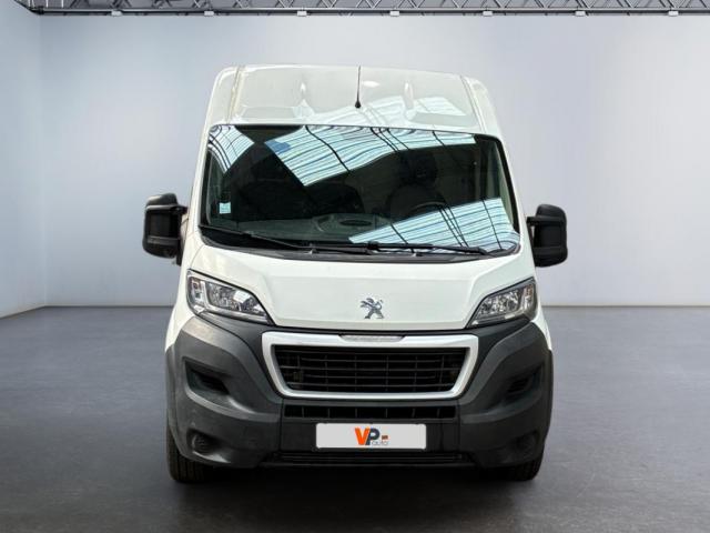Peugeot Boxer image 2