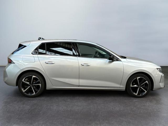 Opel Astra image 3