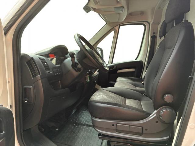 Peugeot Boxer image 1