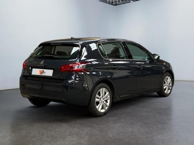 Peugeot 308 image 1