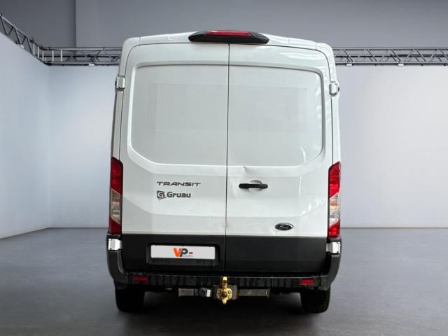 Ford Transit image 3