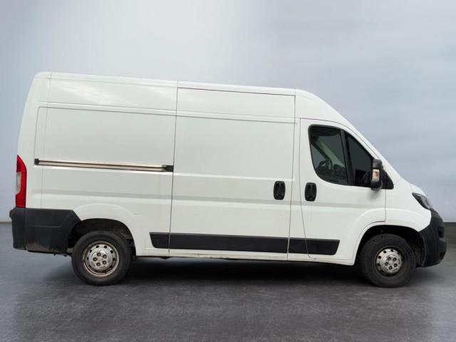 Peugeot Boxer image 1