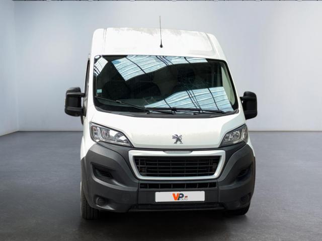Peugeot Boxer image 2
