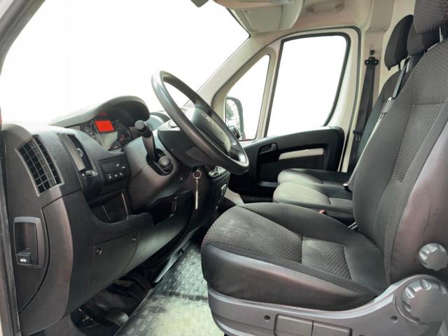 Peugeot Boxer image 4