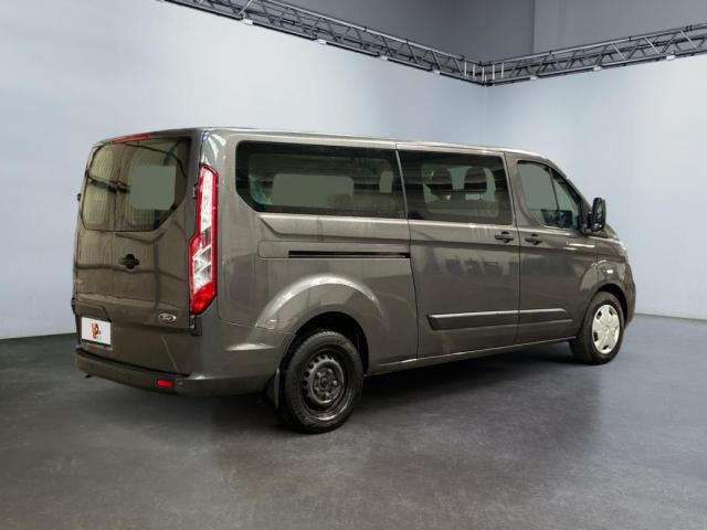 Ford Transit Custom Kombi image 1