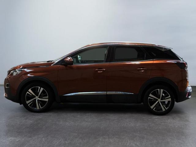 Peugeot 3008 image 2