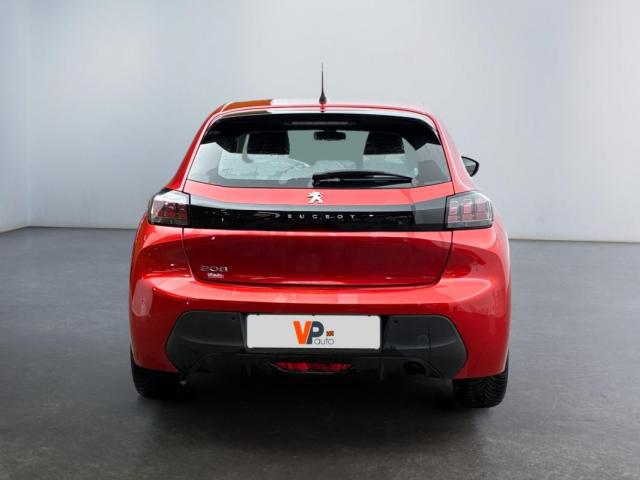 Peugeot 208 image 8