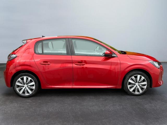 Peugeot 208 image 6