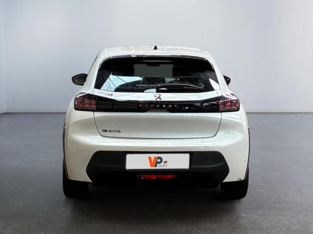 Peugeot 208 image 3