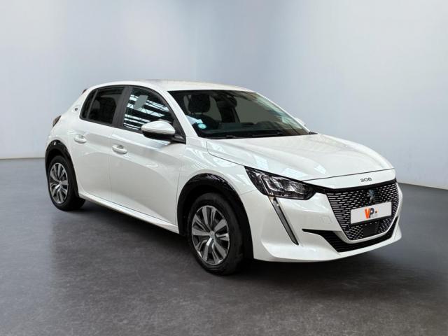 Peugeot 208 image 8