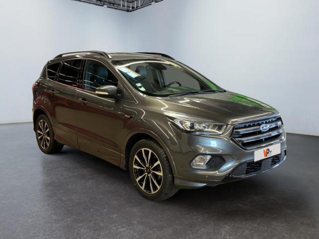 Ford Kuga image 6