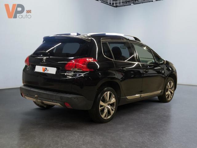 Peugeot 2008 image 8