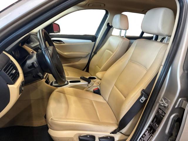 Bmw X1 image 2