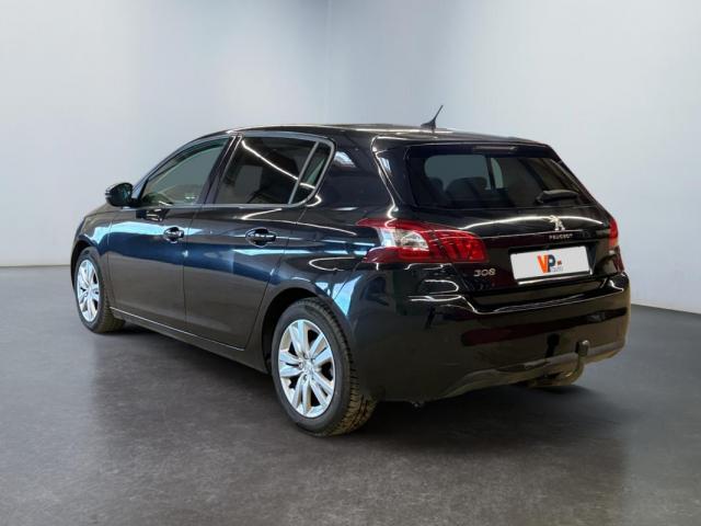 Peugeot 308 image 1
