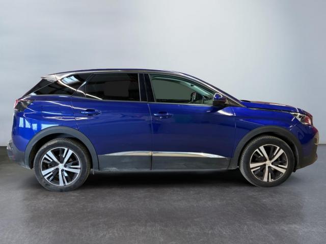 Peugeot 3008 image 3